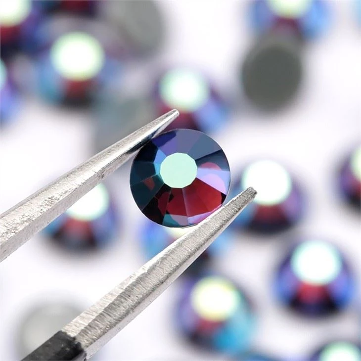 Flat Iron Rhinestone